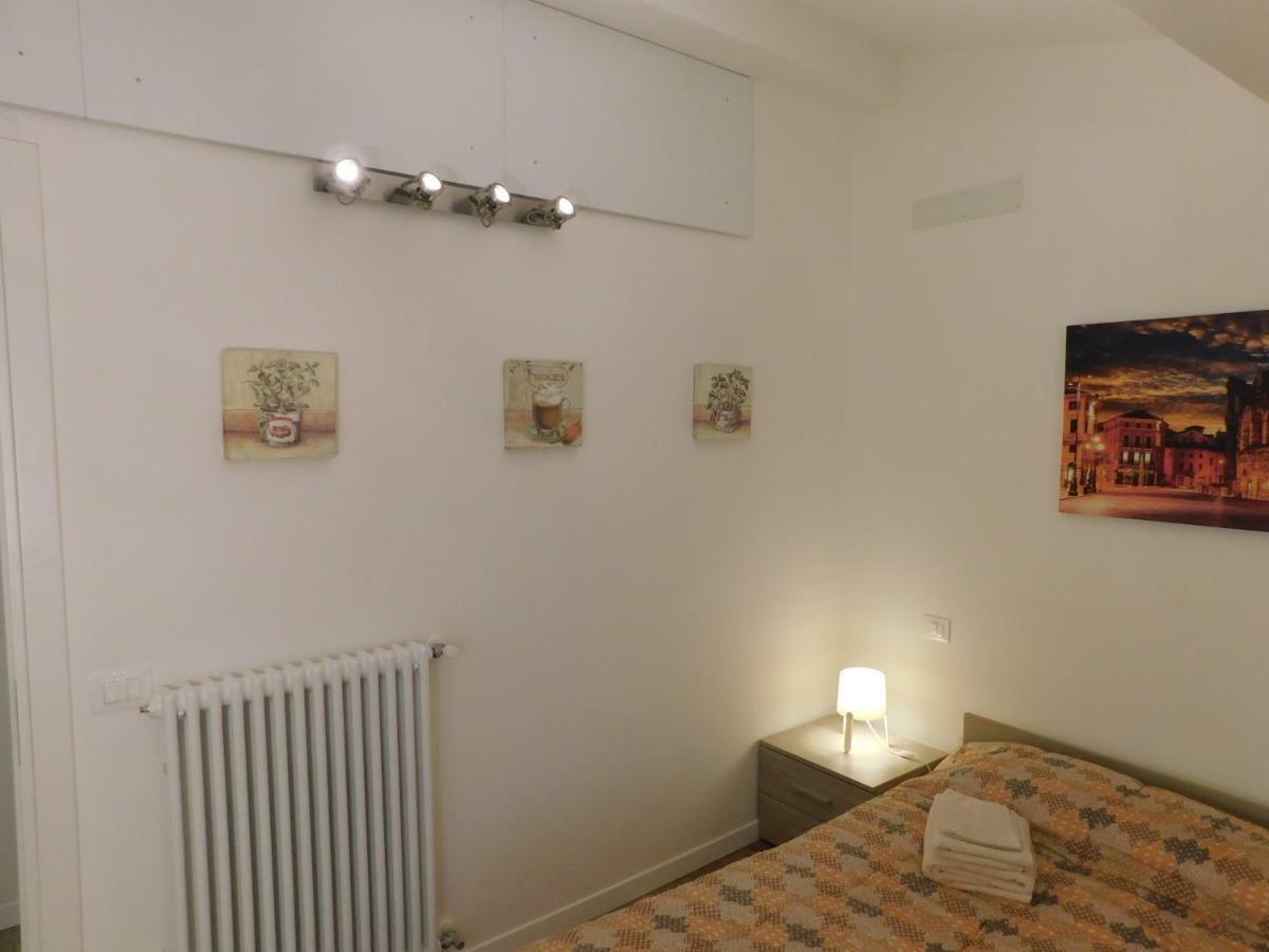La Casetta Di S.Lucia Villa Verona Buitenkant foto